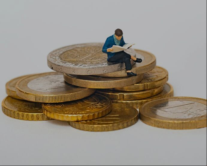 La misión de los ejecutivos de finanzas en los próximos meses es una sola: generar caja. / Mathieu Stern - Unsplash.